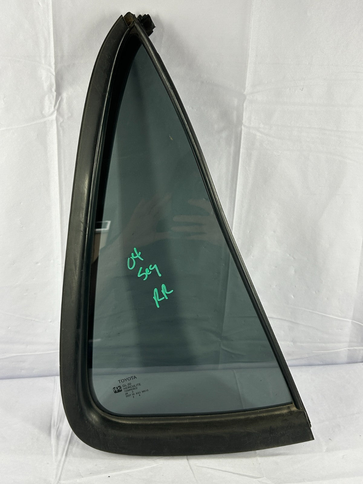 01-05 Toyota Sequoia Rear Right Door Vent Glass Quarter Window OEM 68188-0C010