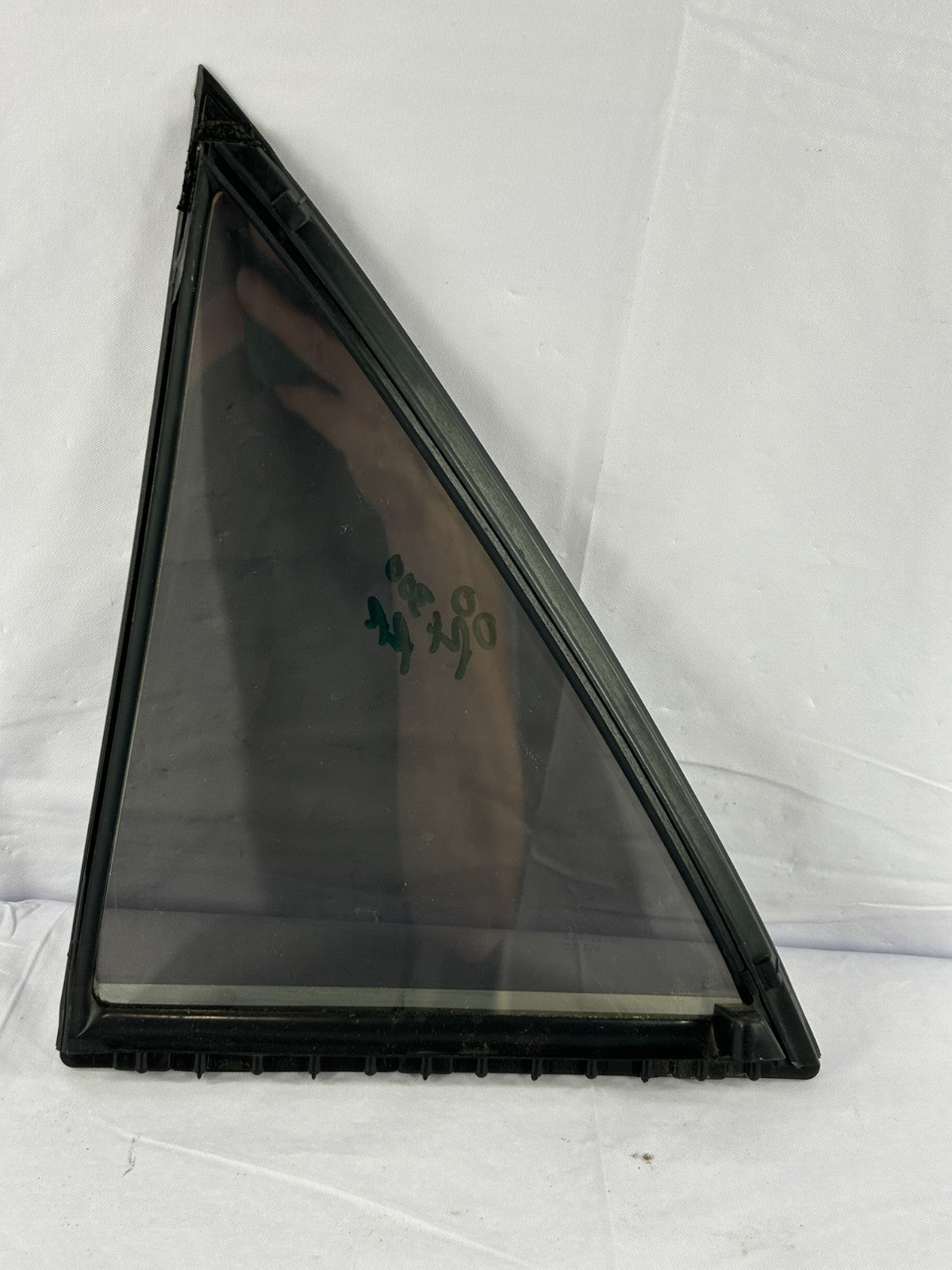 1999-2003 Lexus RX300 Rear Right Door Vent Glass Quarter Window OEM 68188-48010