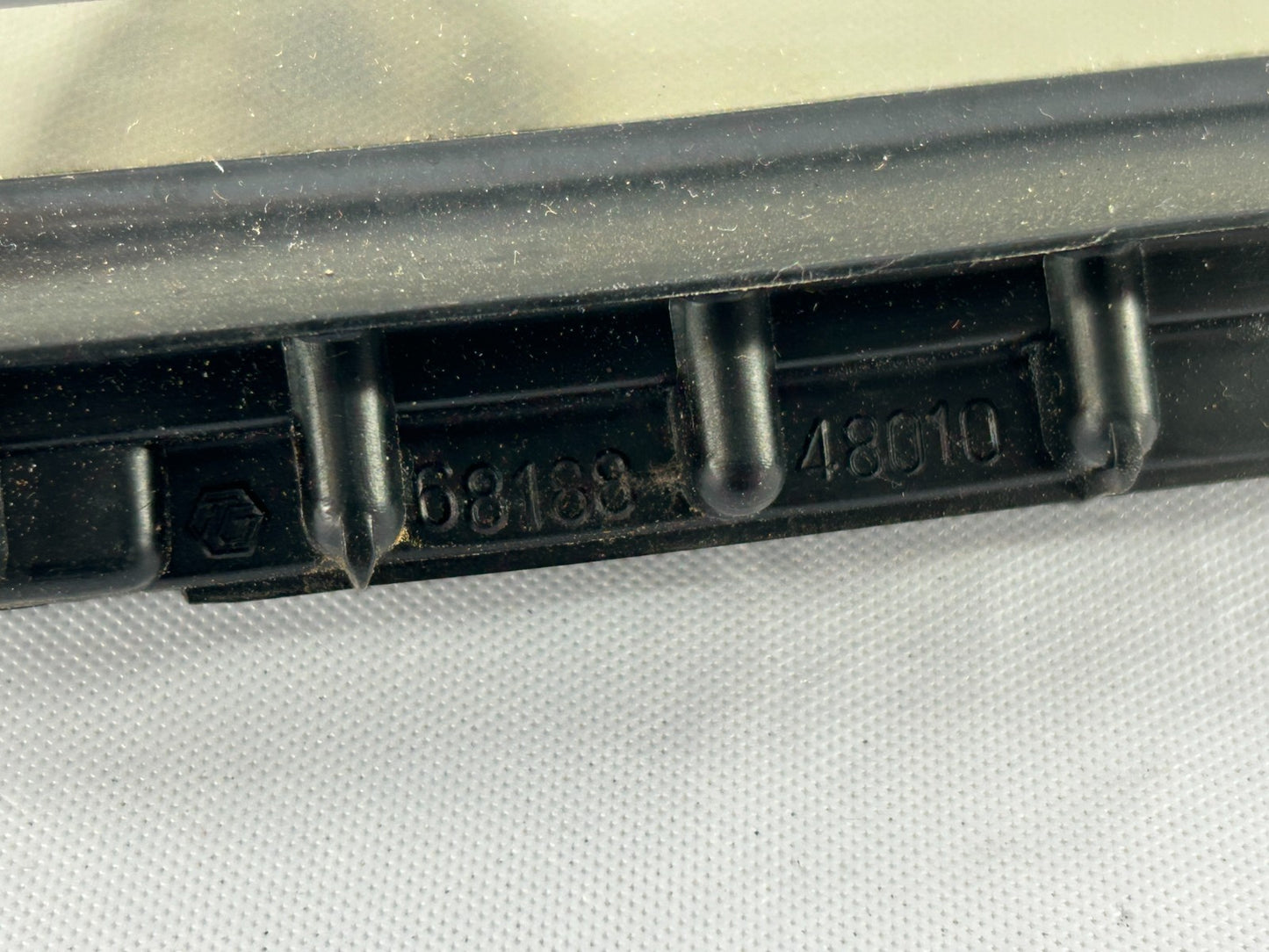 1999-2003 Lexus RX300 Rear Right Door Vent Glass Quarter Window OEM 68188-48010