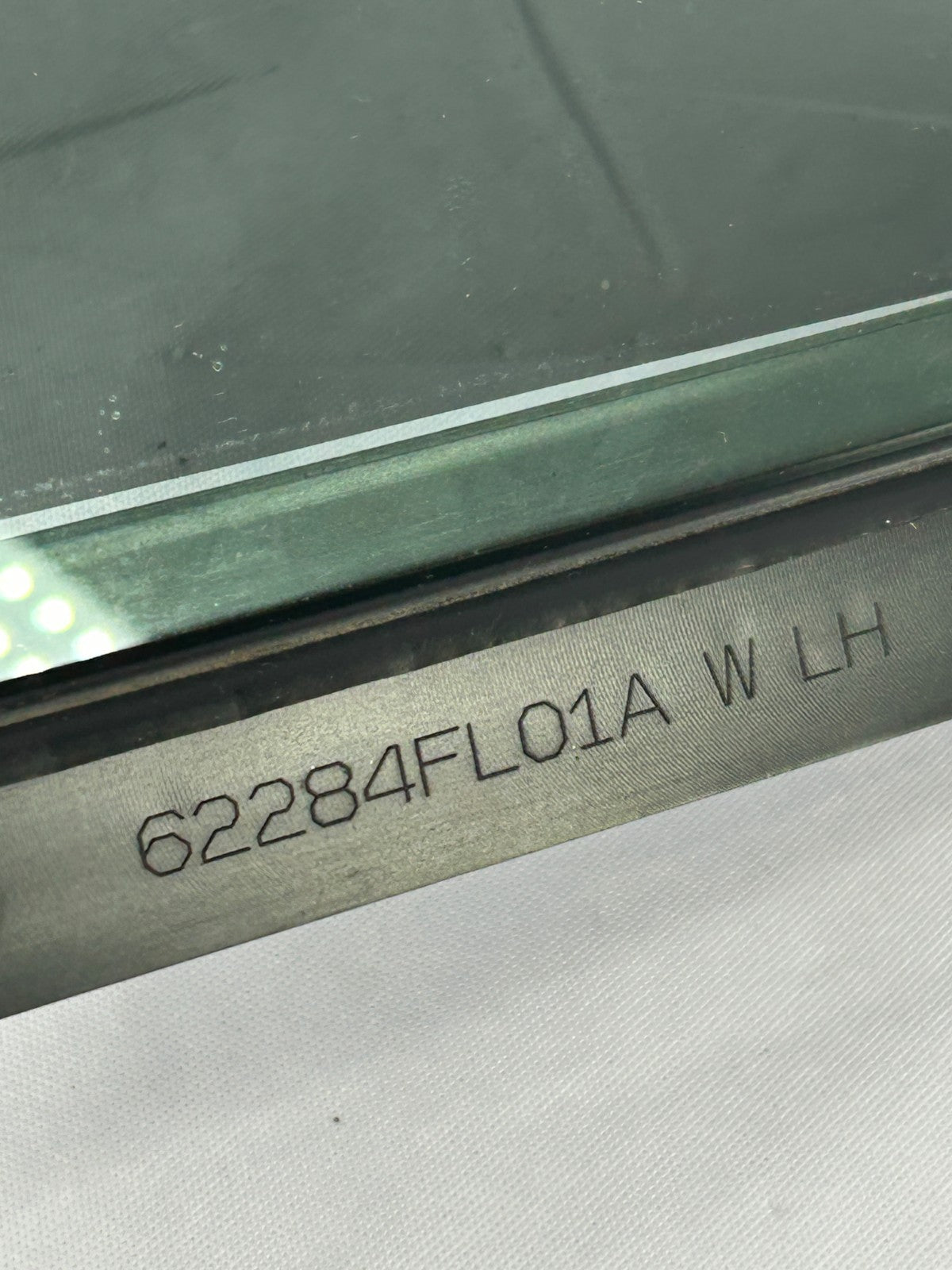 2017-2021 Subaru Impreza WAGON Rear Left Partition Window OEM 62012FL21A