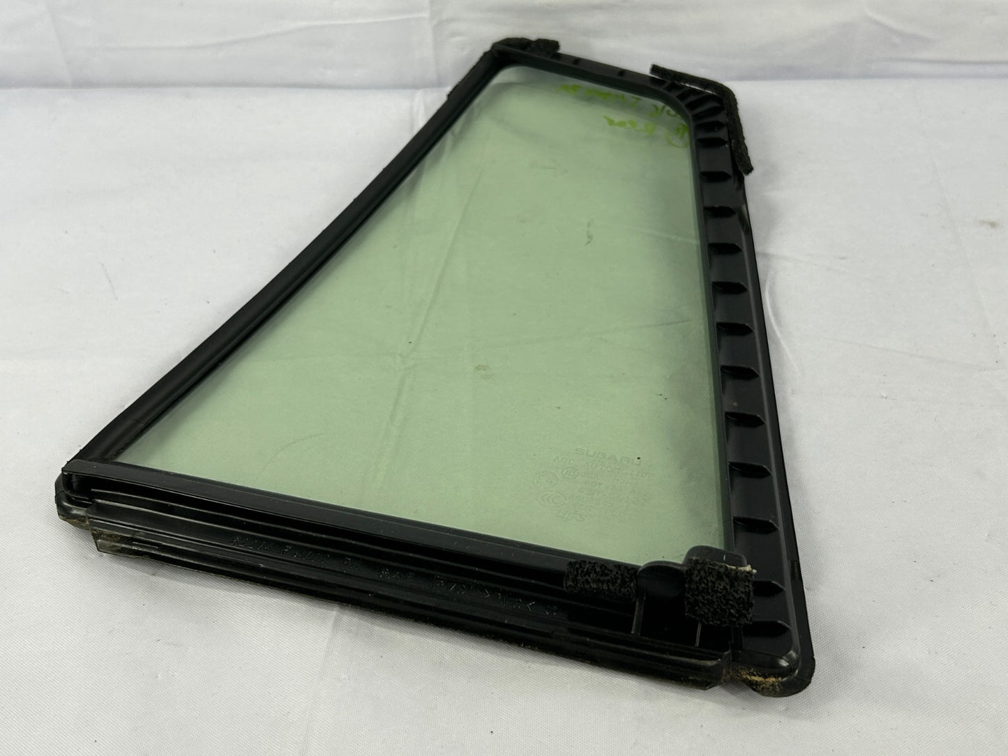 2012-2016 Subaru Impreza Wagon Rear Right Door Vent Window Glass OEM 62012FJ200