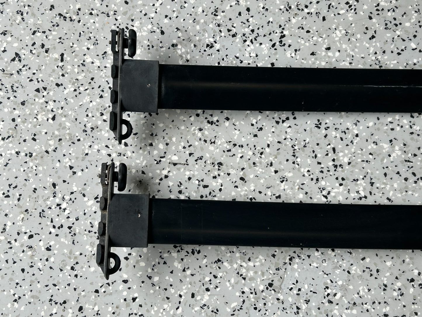 2001-2004 Toyota Sequoia Roof Rack Cross Bar Bars Set OEM 63409-0C010