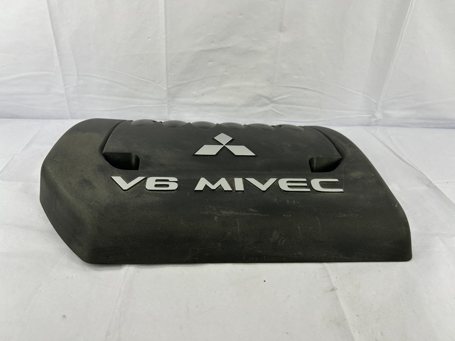 2007-2020 Mitsubishi Outlander V6 MIVEC Engine Appearance Cover OEM 1003A096