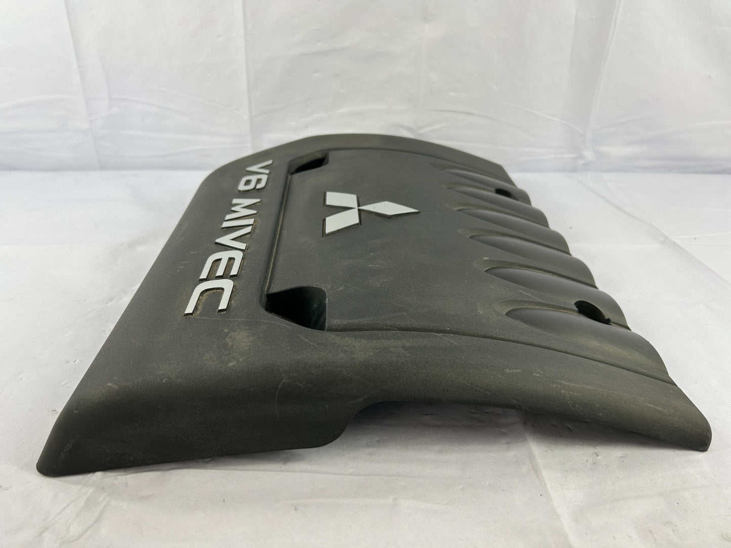2007-2020 Mitsubishi Outlander V6 MIVEC Engine Appearance Cover OEM 1003A096