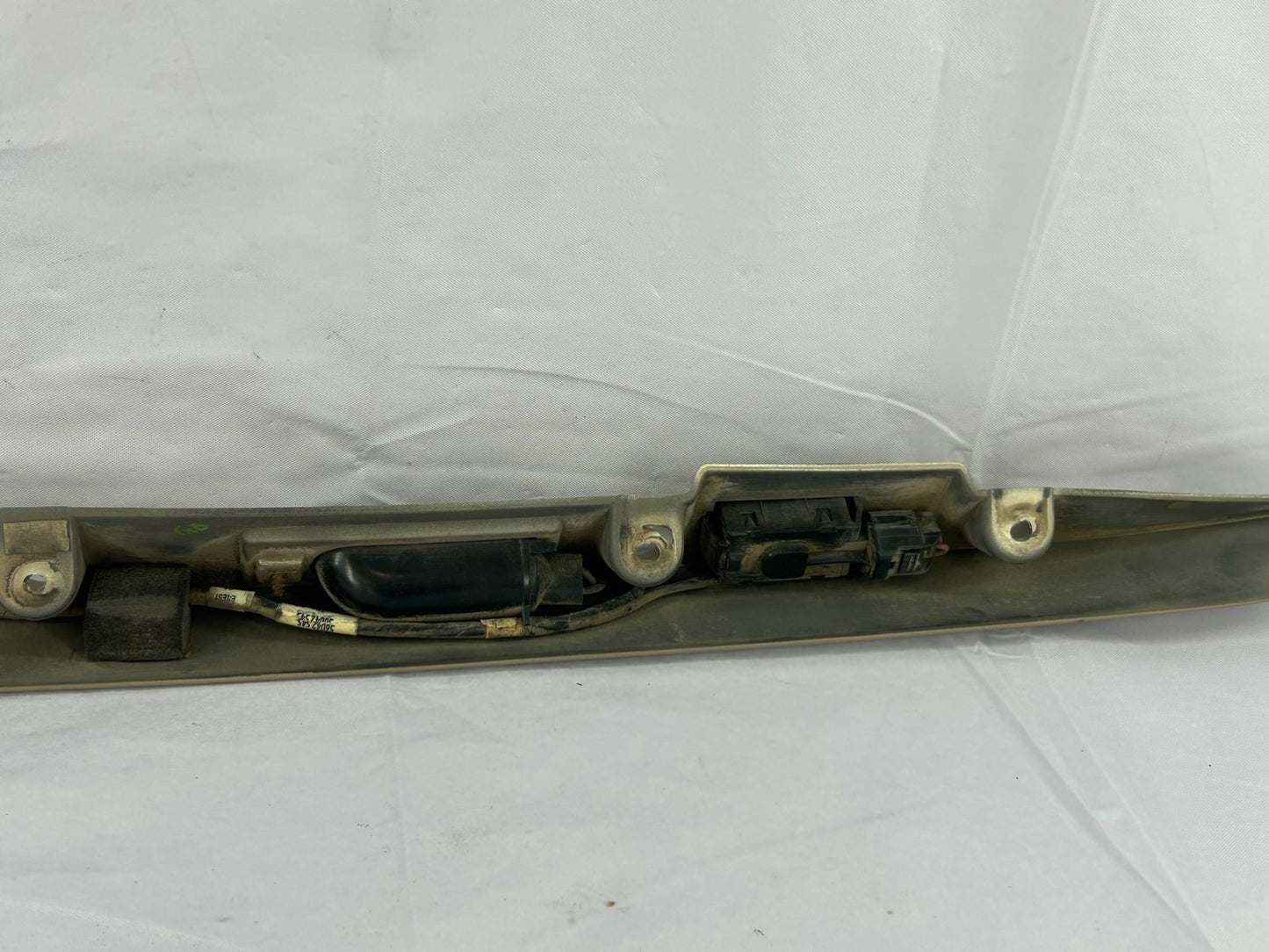 1999-2004 Jeep Grand Cherokee Rear Trunk Tailgate Trim Molding OEM 55155134AB