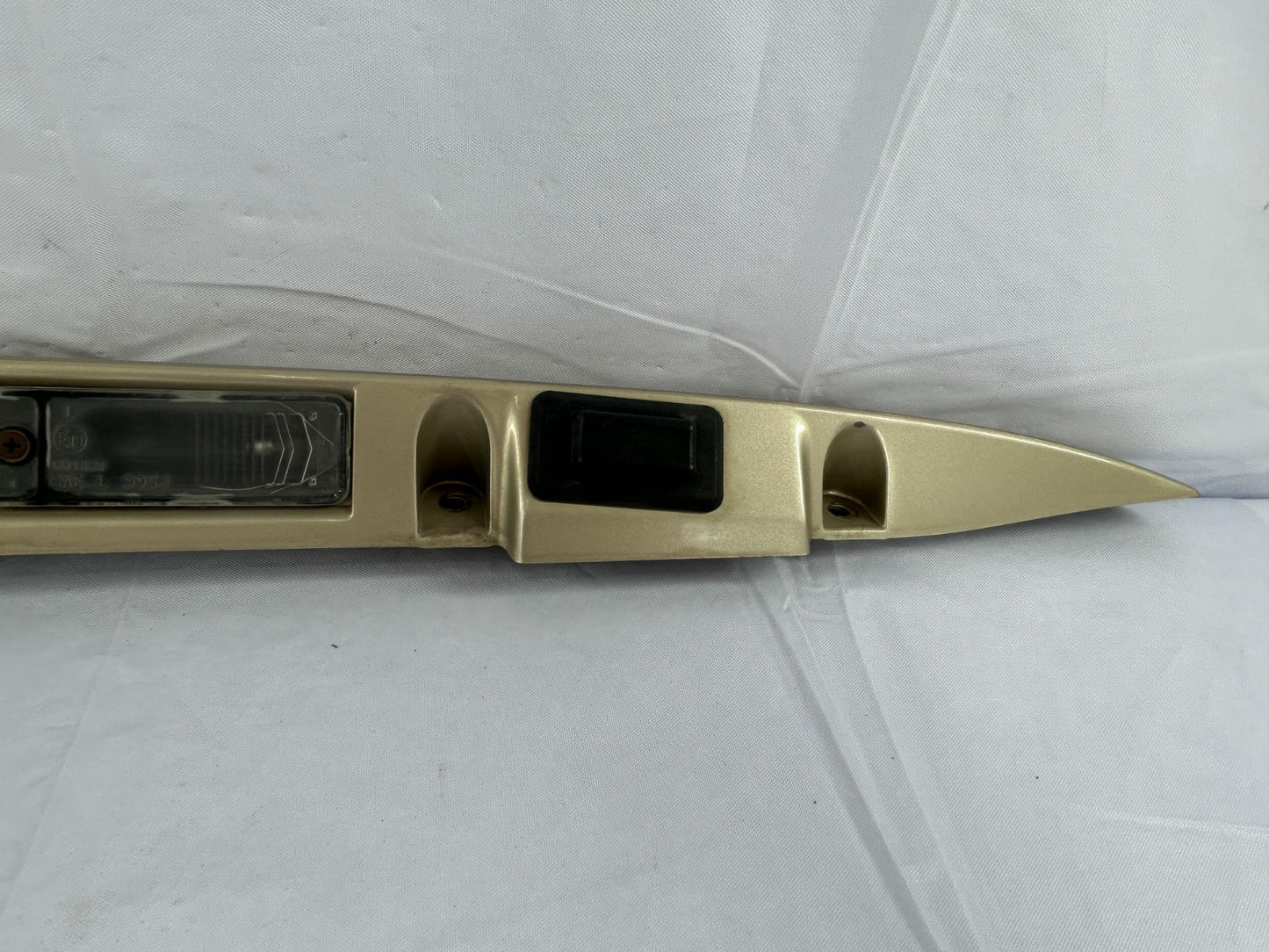 1999-2004 Jeep Grand Cherokee Rear Trunk Tailgate Trim Molding OEM 55155134AB