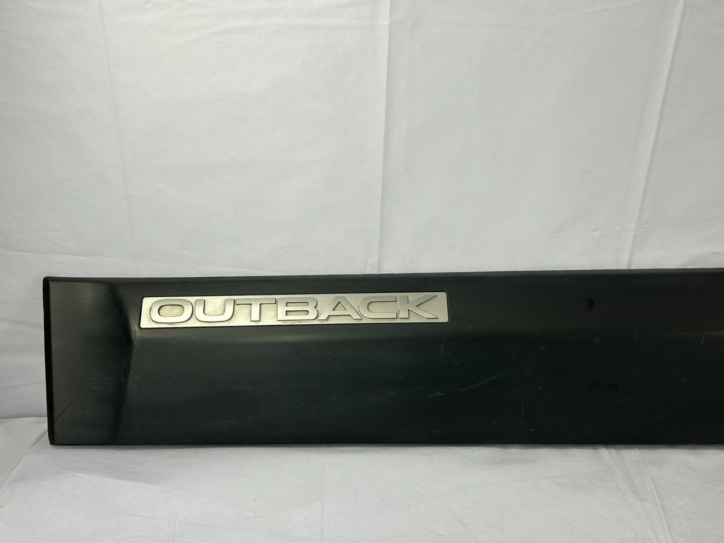 10-11 Subaru Outback Front Left Driver Door Molding Garnish Trim OEM 91112AJ26A