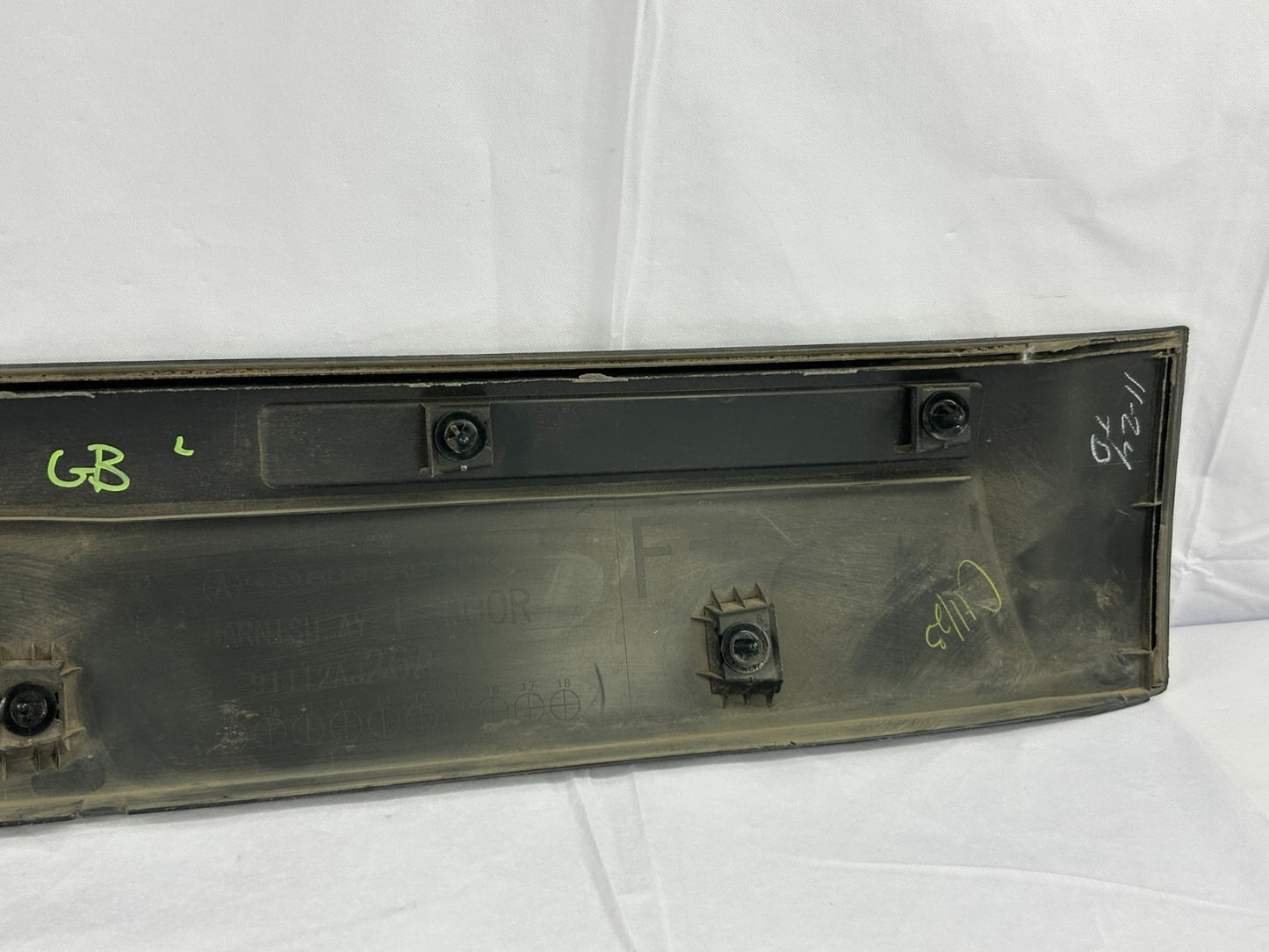 10-11 Subaru Outback Front Left Driver Door Molding Garnish Trim OEM 91112AJ26A