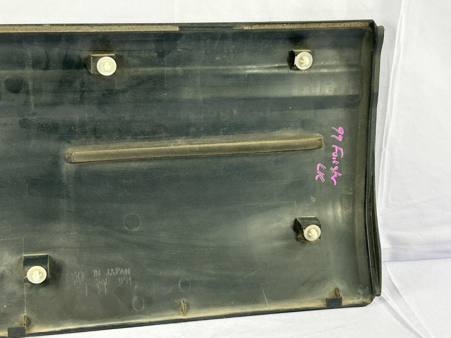1998-2000 Subaru Forester Rear Left Door Lower Moulding Garnish OEM 91057FC050