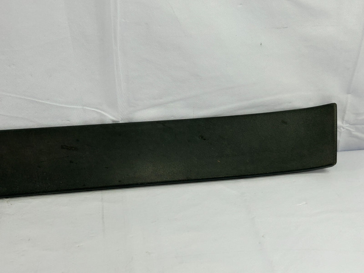 06-14 Subaru Tribeca Front Right Passenger Side Door Molding Trim OEM 91112XA04A