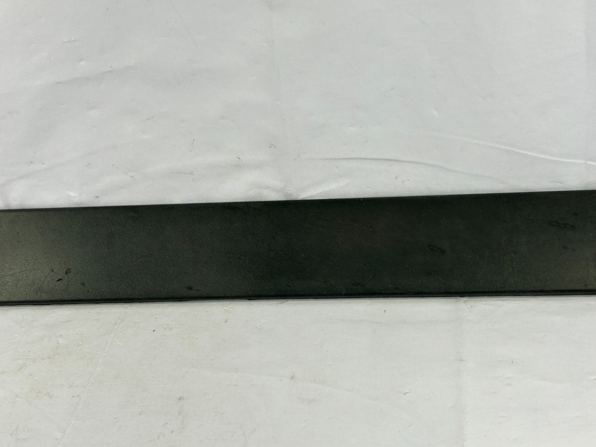 06-14 Subaru Tribeca Front Right Passenger Side Door Molding Trim OEM 91112XA04A