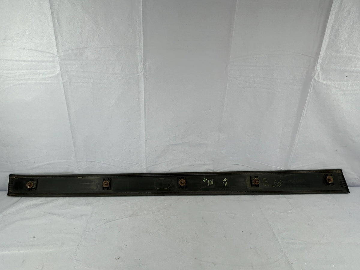 06-14 Subaru Tribeca Front Right Passenger Side Door Molding Trim OEM 91112XA04A