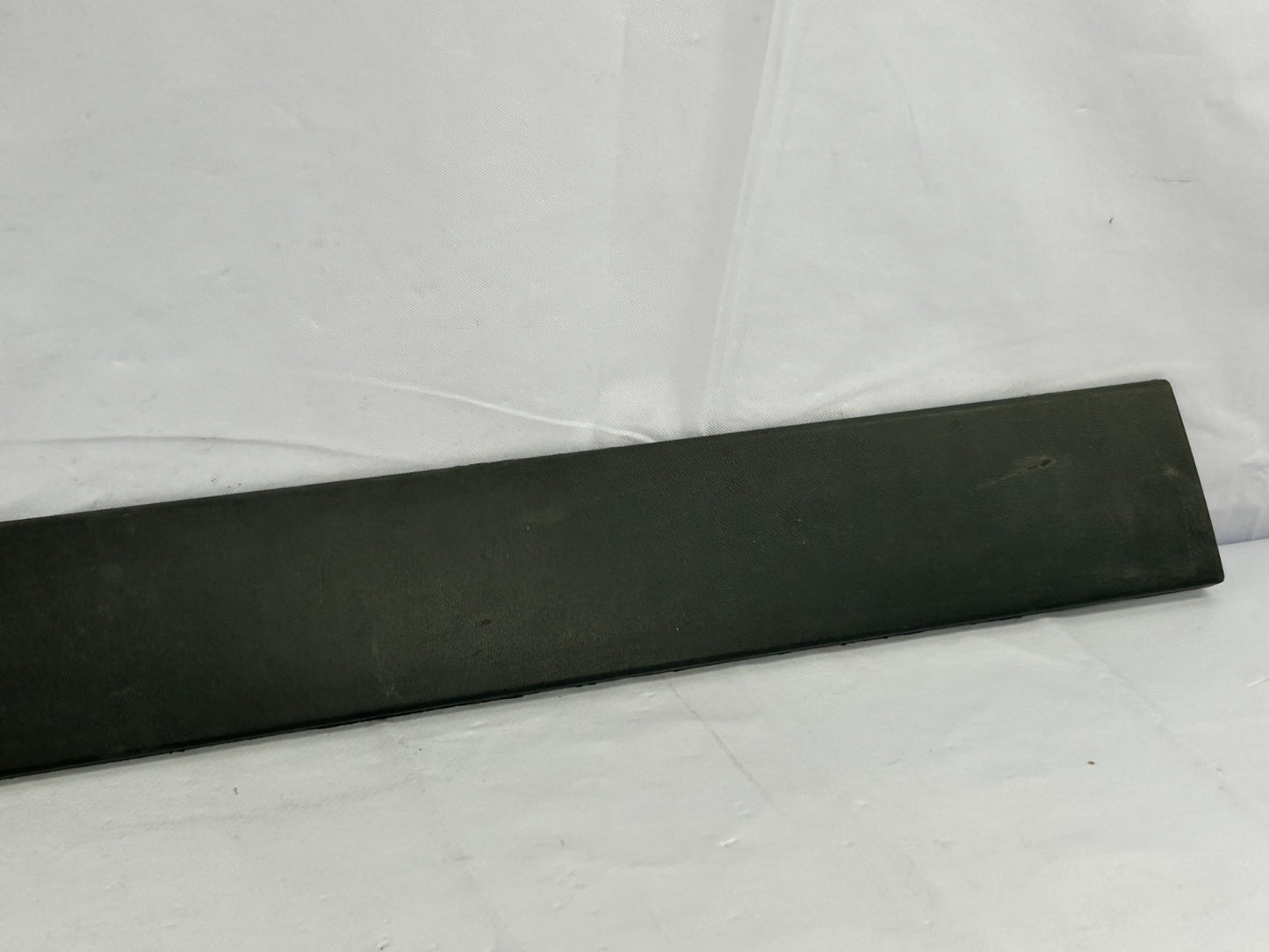 2006-2014 Subaru Tribeca Front Left Driver Side Door Molding Trim OEM 91112XA05A