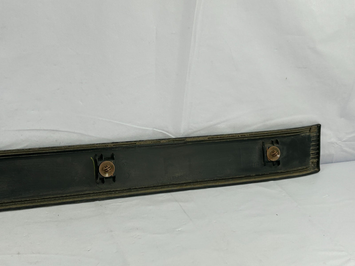 2006-2014 Subaru Tribeca Front Left Driver Side Door Molding Trim OEM 91112XA05A