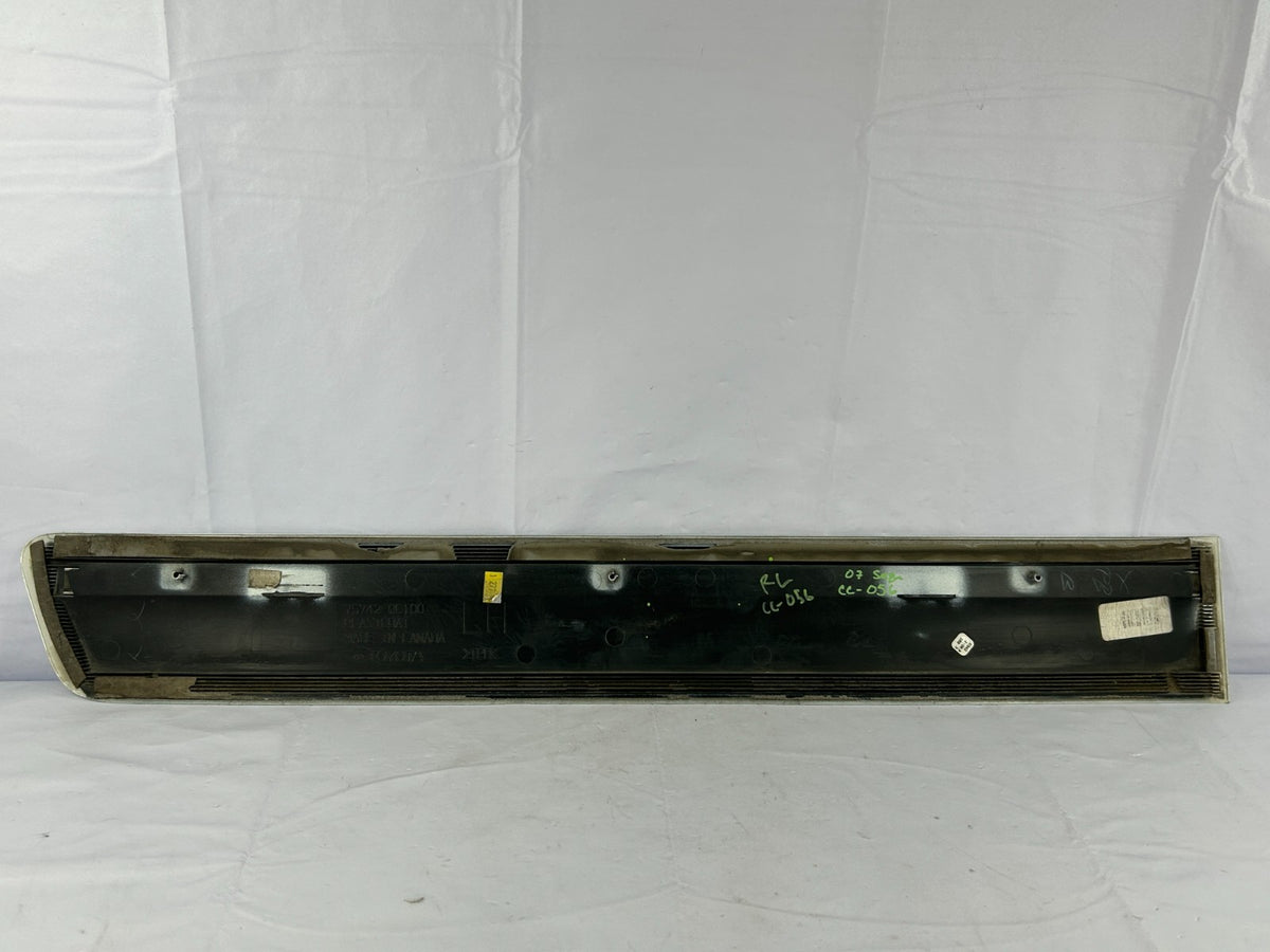 2005-2007 Toyota Sequoia Rear Left Driver Side Door Molding Trim OEM 75742-0C100