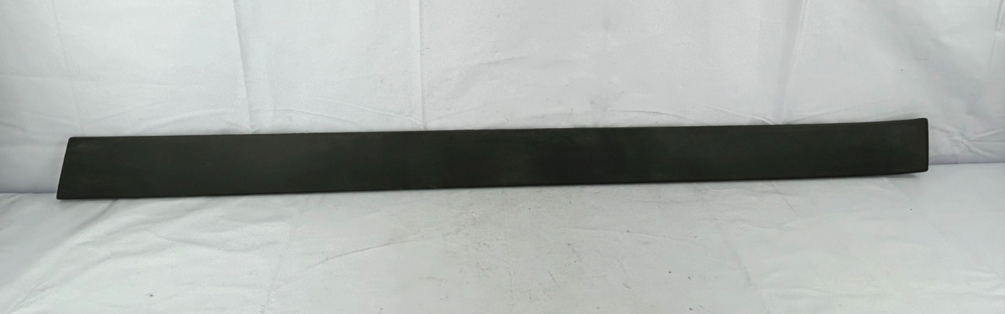 06-14 Subaru Tribeca Front Right Passenger Side Door Trim Molding OEM 91112XA04A