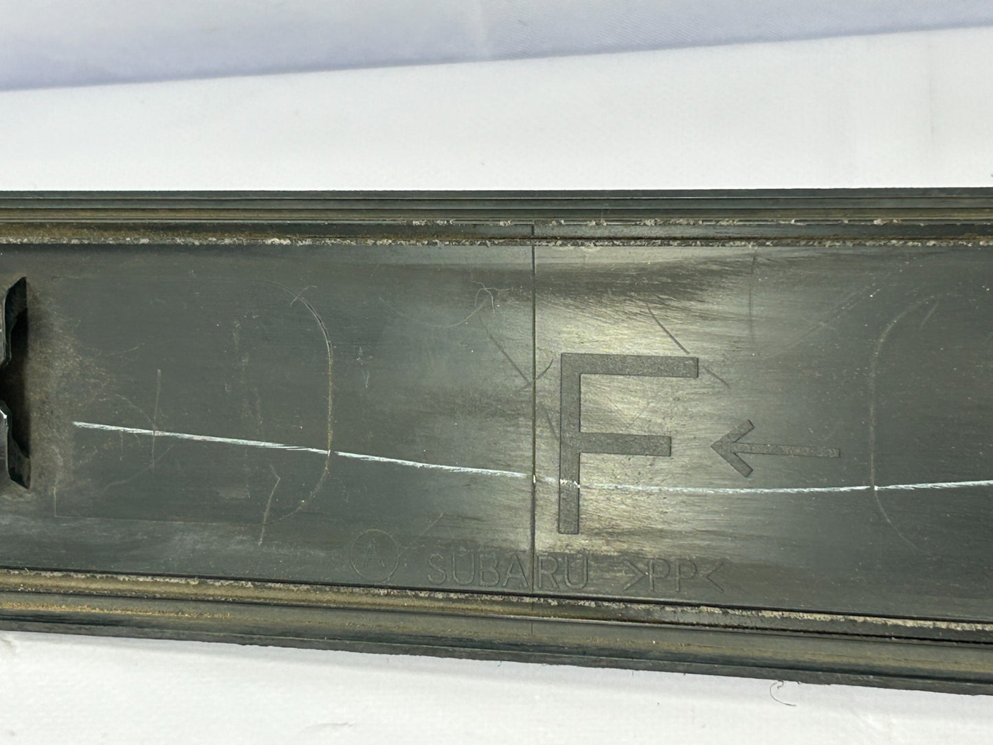 06-14 Subaru Tribeca Rear Right Passenger Side Door Trim Molding OEM 91112XA06A