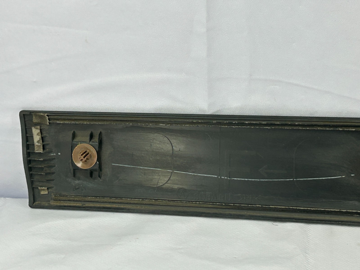 06-14 Subaru Tribeca Rear Right Passenger Side Door Trim Molding OEM 91112XA06A