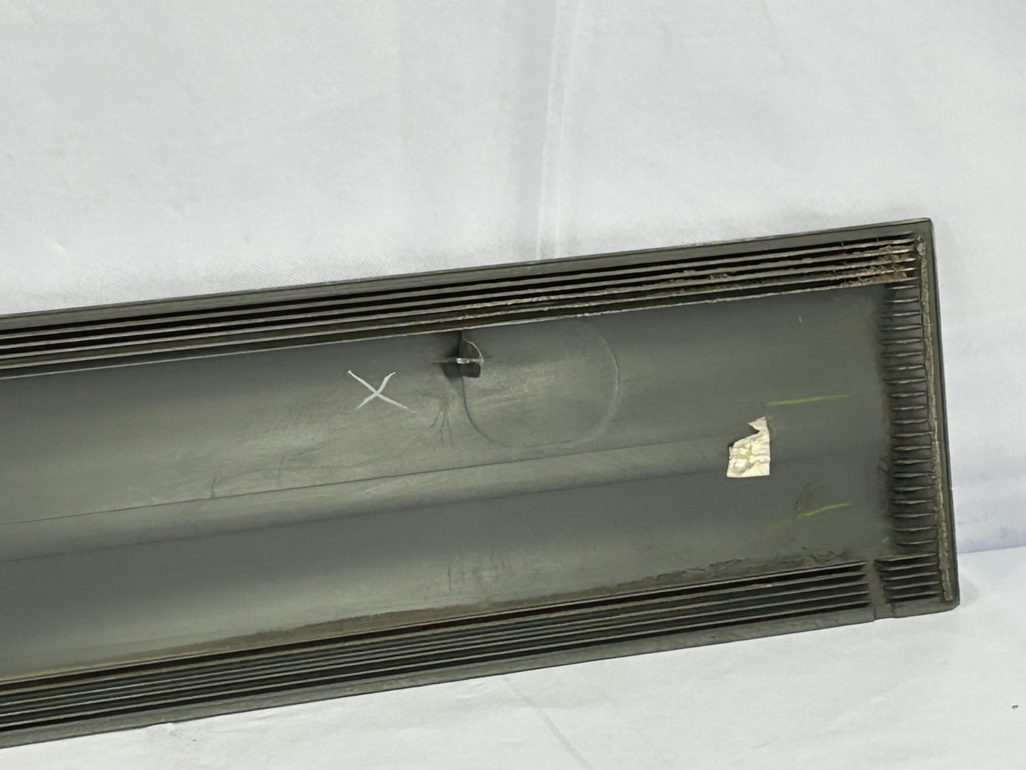 01-05 Toyota Sequoia Rear Left Outside Door Moulding Silver OEM 75742-0C040-B1