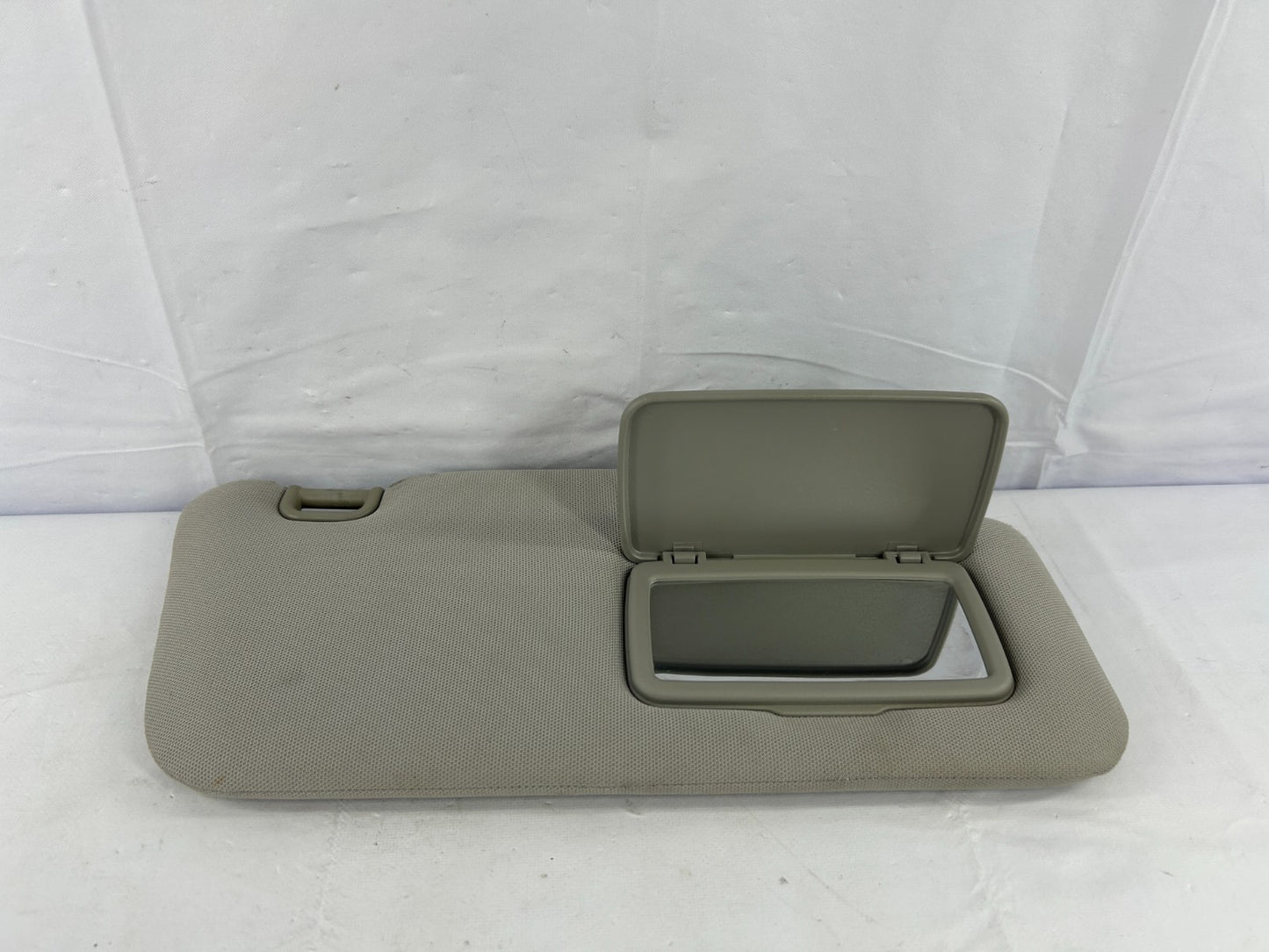 2003 Subaru Forester Right Passenger Side Sun Visor Gray OEM 92011SA100NE