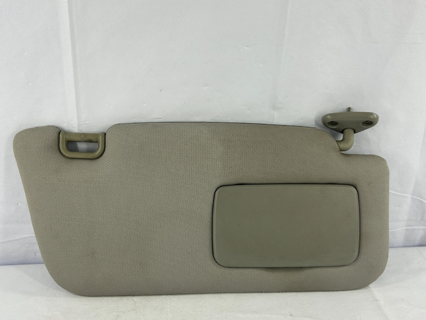 2003-2005 Subaru Forester Right Passenger Side Sun Visor Gray OEM 92011SA202NE