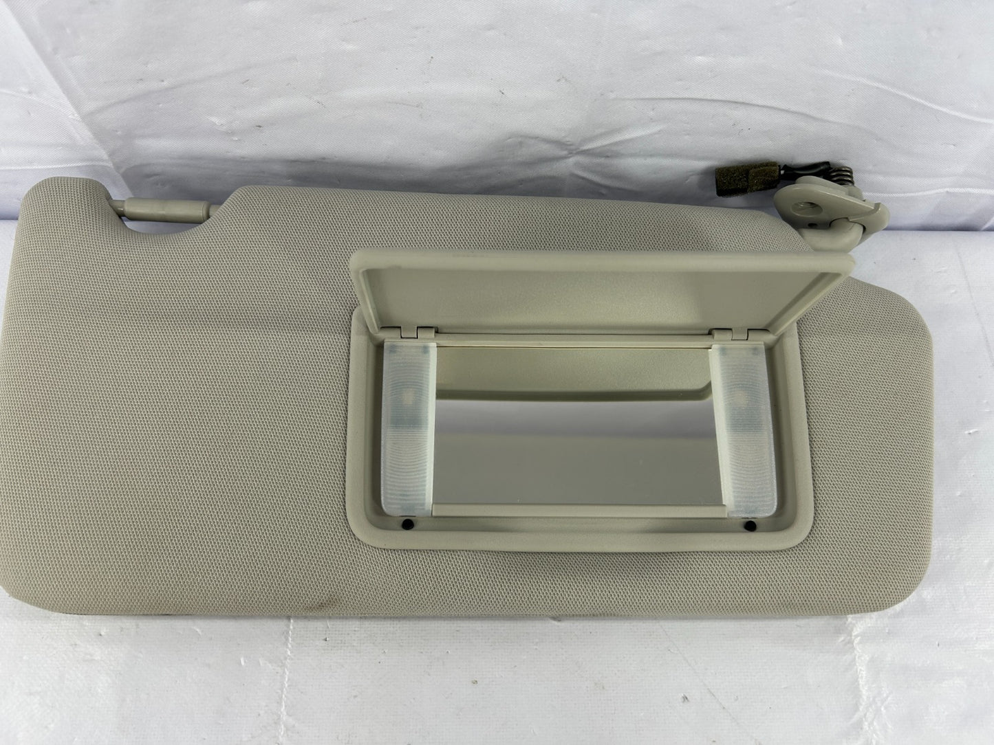 2010-2014 Subaru Legacy Right Passenger Side Sun Visor Gray OEM 92011AJ07AME