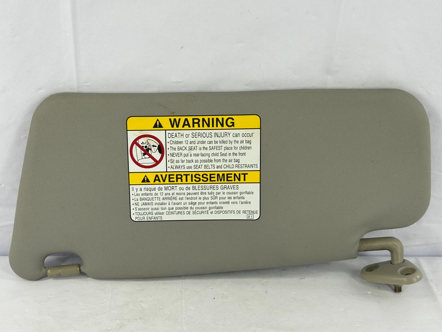 2004 Subaru Impreza Right Passenger Side Sun Visor Gray OEM 92011FE042NE