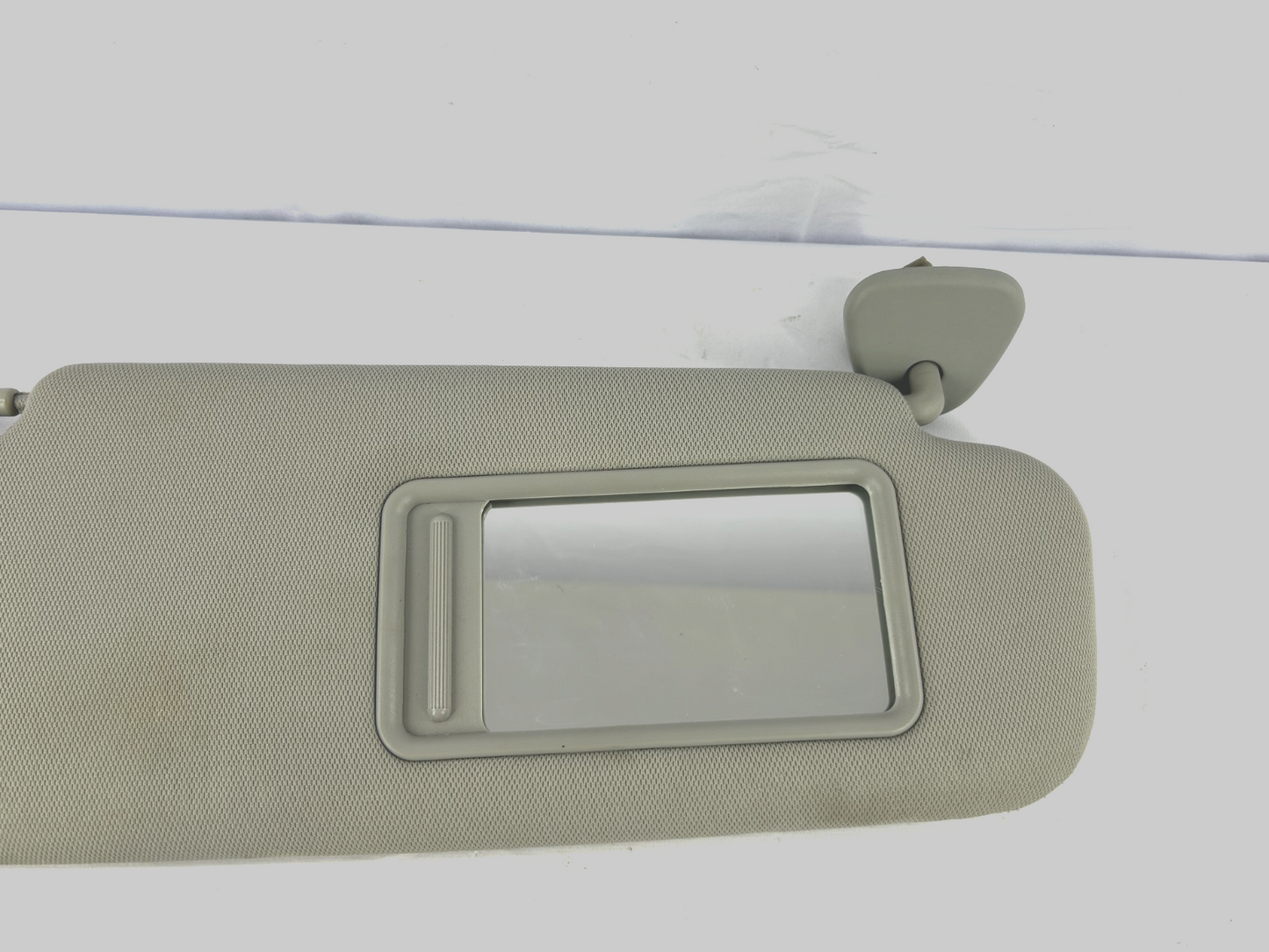 2007-2012 Hyundai Veracruz Right Passenger Side Sun Visor OEM 85220-3J800-6T