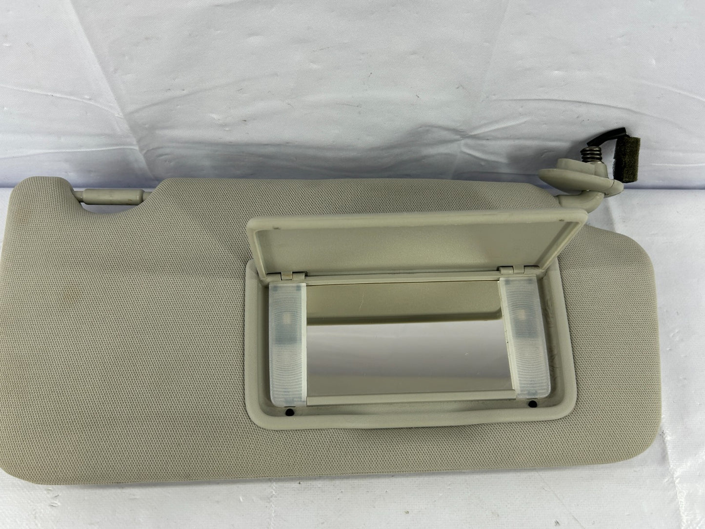 2010-2014 Subaru Legacy Right Passenger Side Sun Visor Gray OEM 92011AJ07AME
