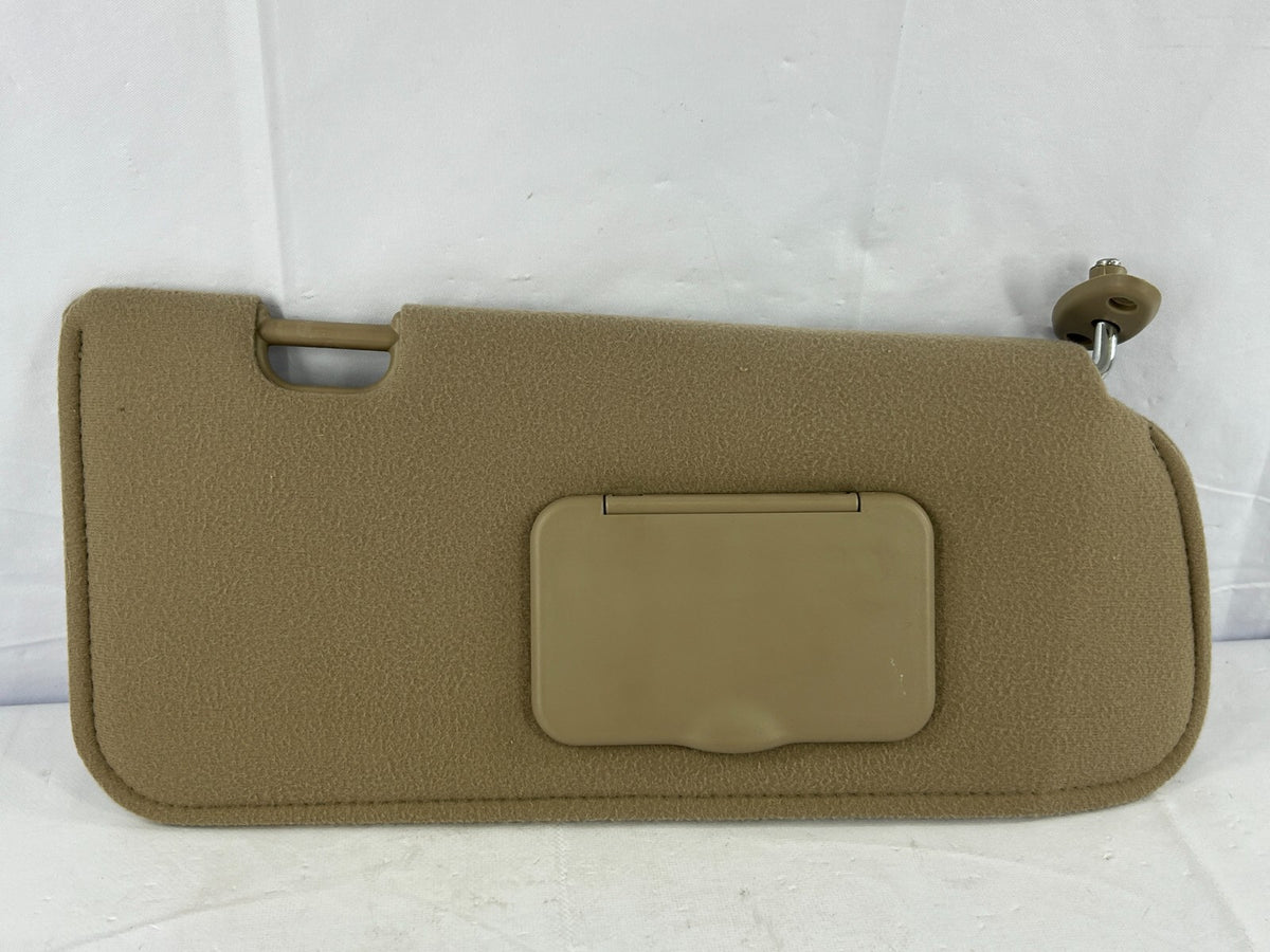 2001-2004 Mazda Tribute Front Right Side Sun Visor W/ Mirror OEM 268-10449AR