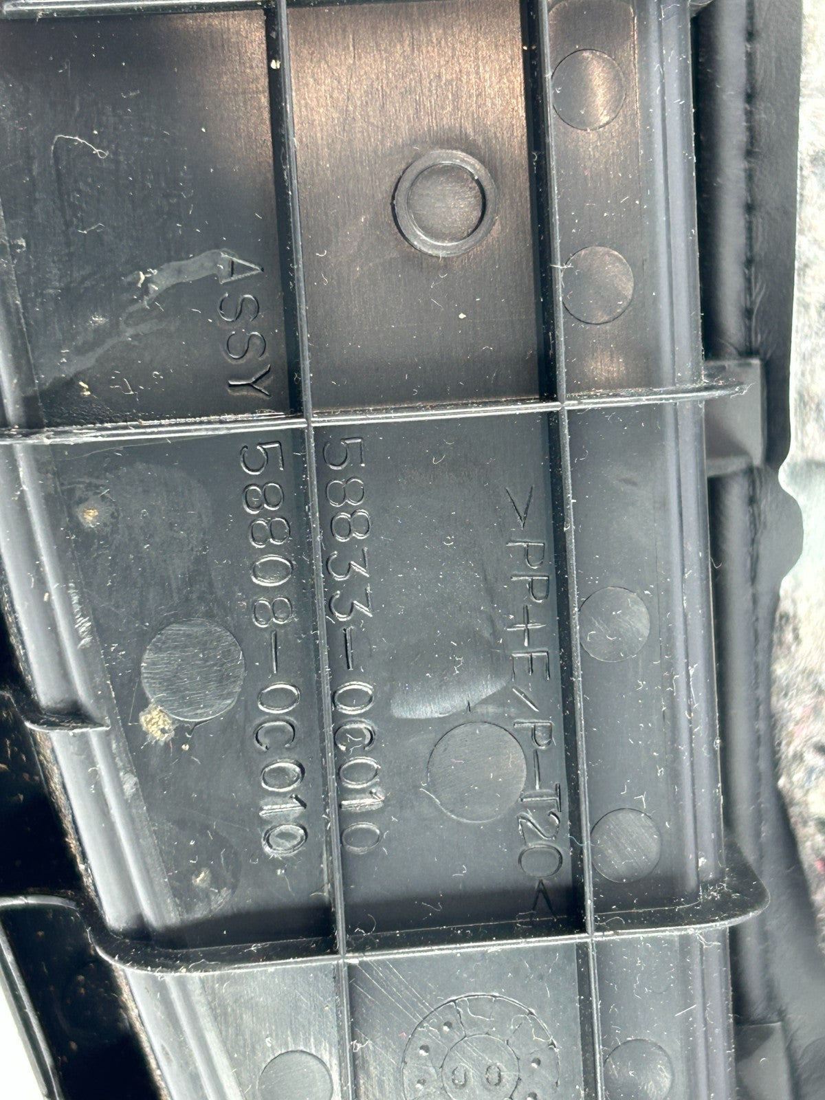 2001-2004 Toyota Sequoia Transfer Case Shifter Boot with Tray OEM 58808-0C010