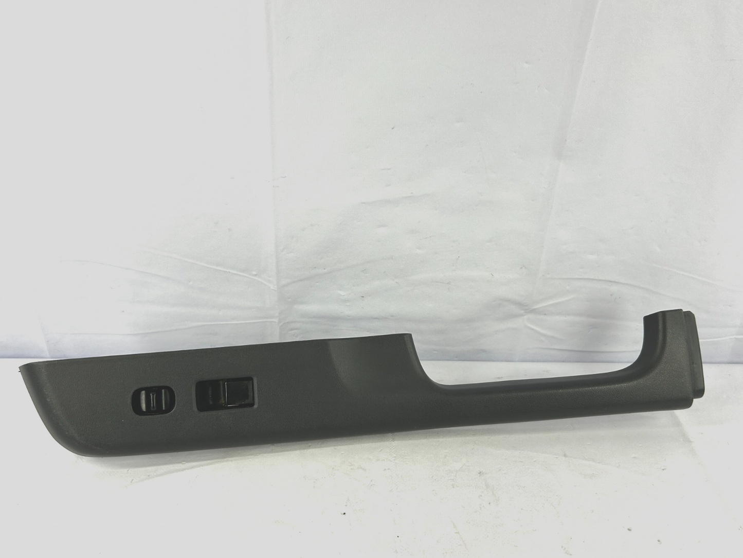 96-99 Nissan Pathfinder Front Right Power Window Switch & Bezel OEM 80960-0W212