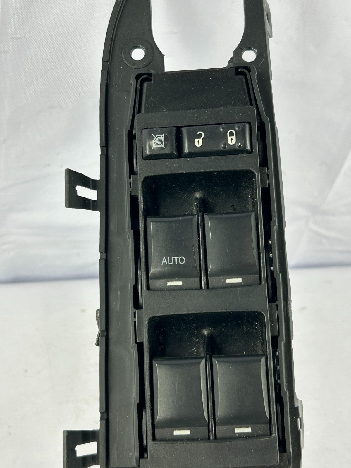 2011-2017 Jeep Patriot Front Left Side Door Window Control Switch OEM 4602780AD