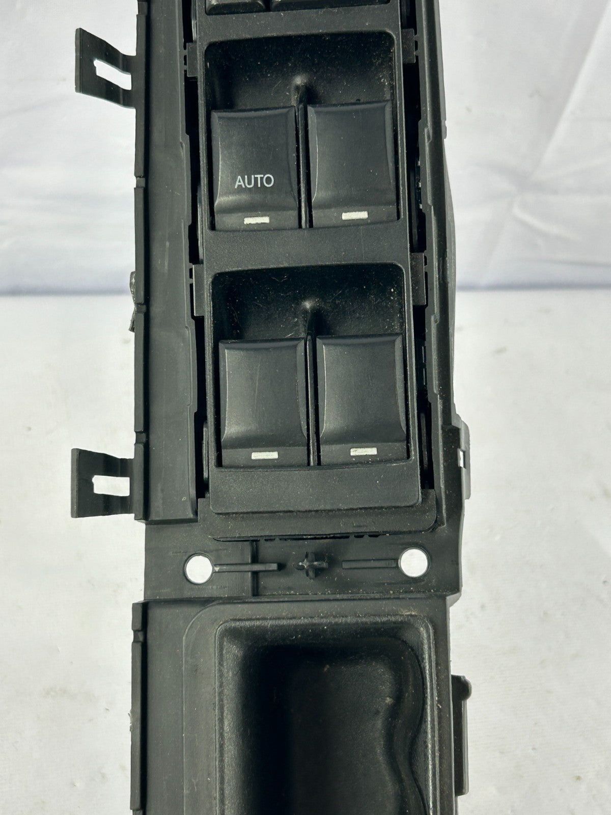 2011-2017 Jeep Patriot Front Left Side Door Window Control Switch OEM 4602780AD