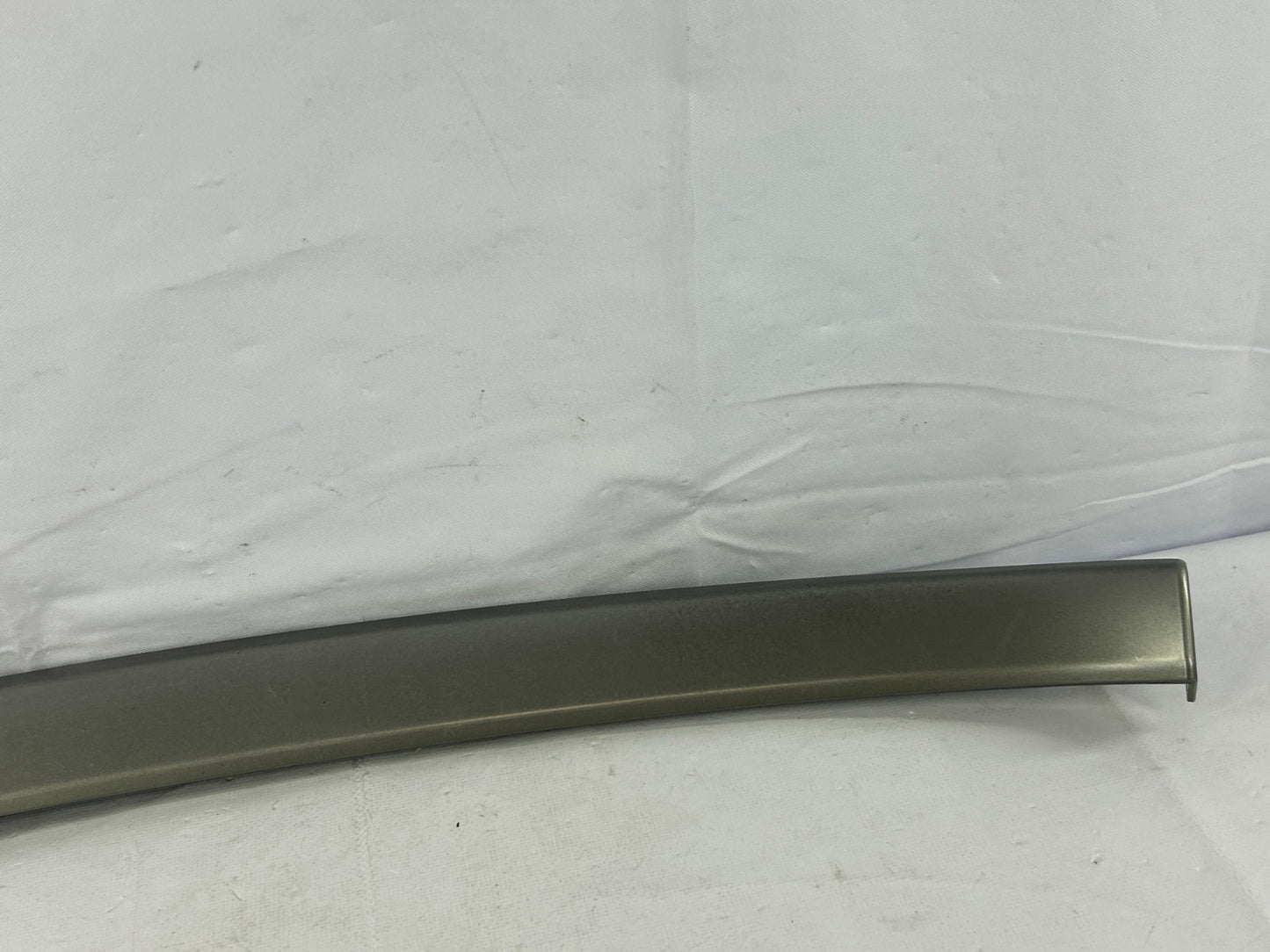 2006-2007 Subaru Tribeca Right Dashboard Trim Cover Bezel Molding 66078XA00A
