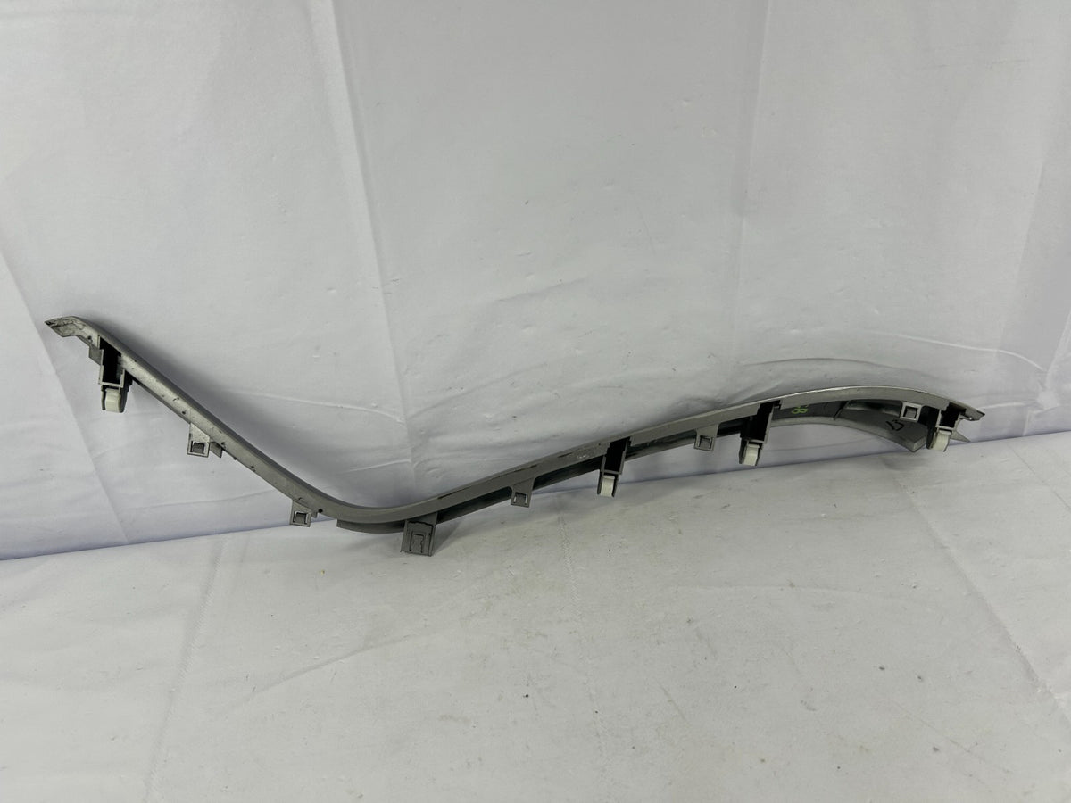 2006-2009 Suzuki Grand Vitara Left Side Center Console Trim Bezel OEM 73862-65J0