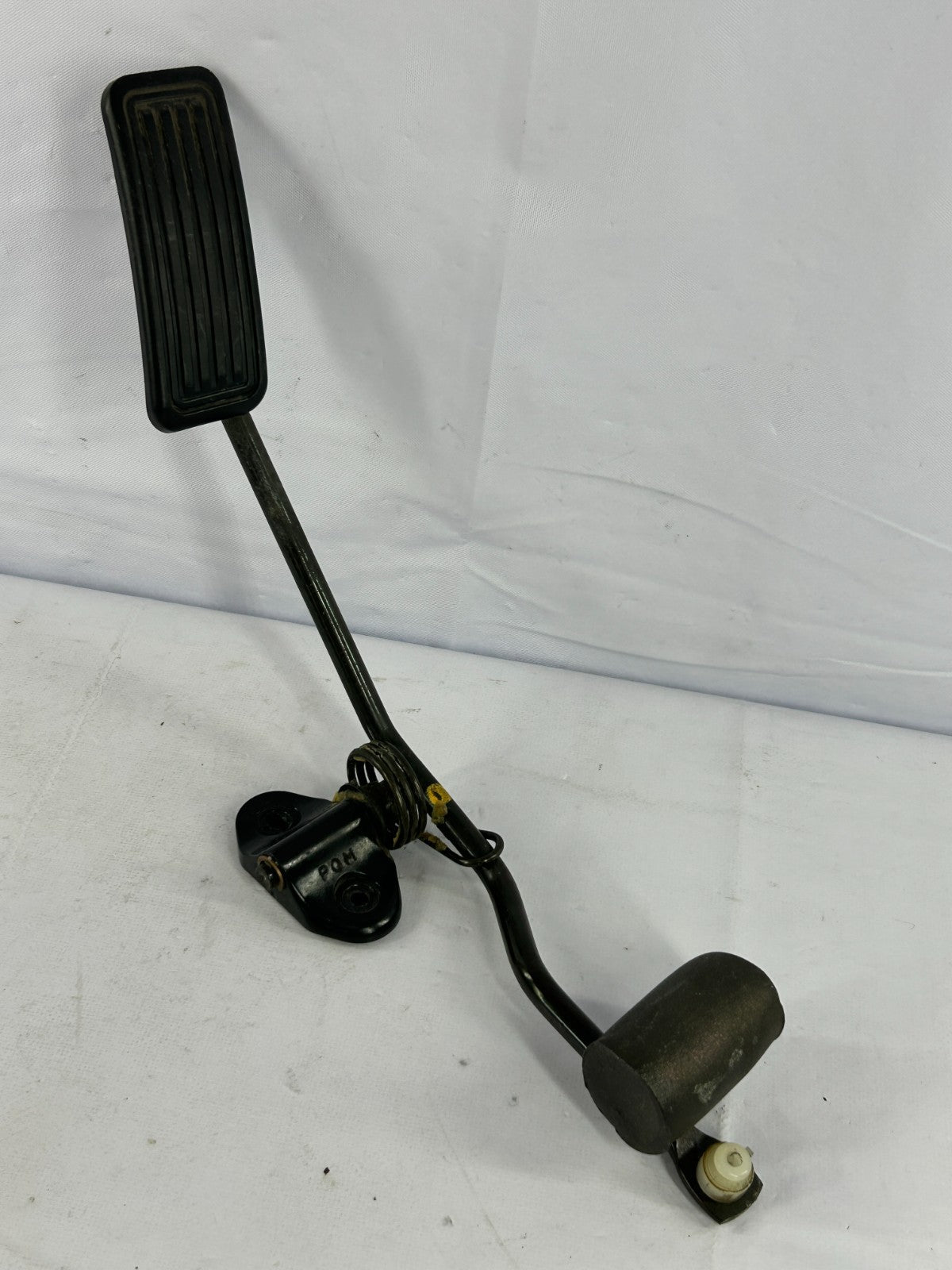 1996-2000 Toyota 4Runner Fuel Gas Accelerator Pedal OEM 78111-35030