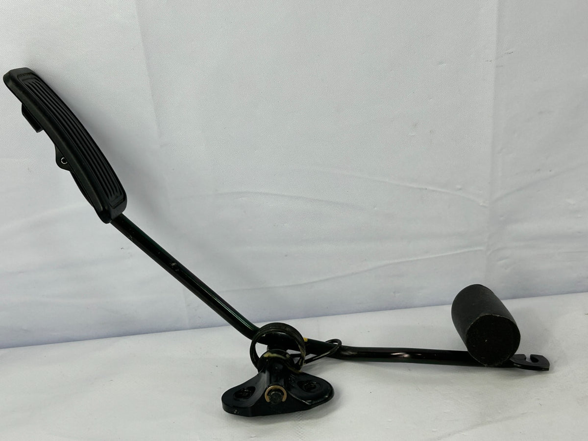 1996-2000 Toyota 4Runner Fuel Gas Accelerator Pedal OEM 78111-35030