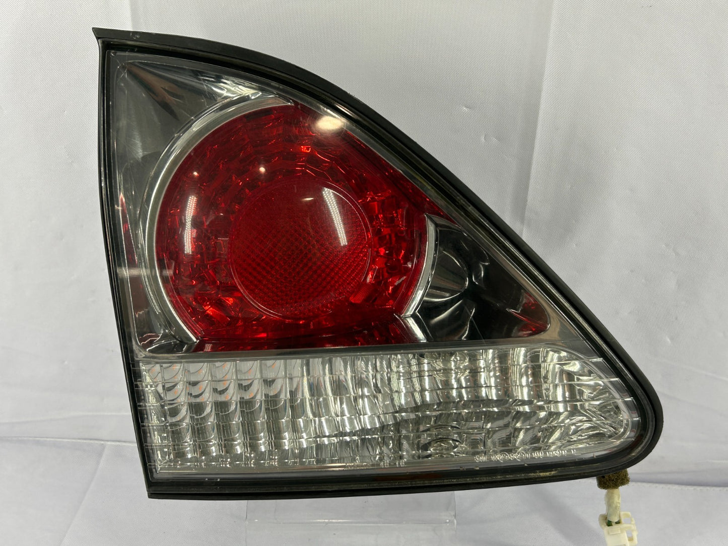 2000-2003 Lexus RX300 Left Inner Tailgate Back-up Lamp Light OEM 81590-48030