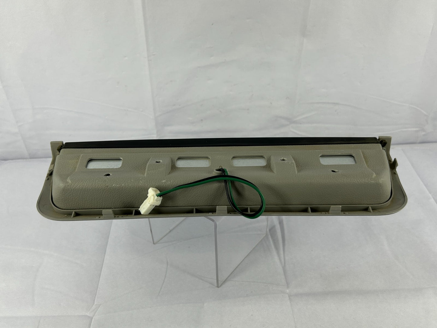 2000-2004 Subaru Legacy Outback Rear 3rd Brake Light Assembly OEM 84701AC090ML
