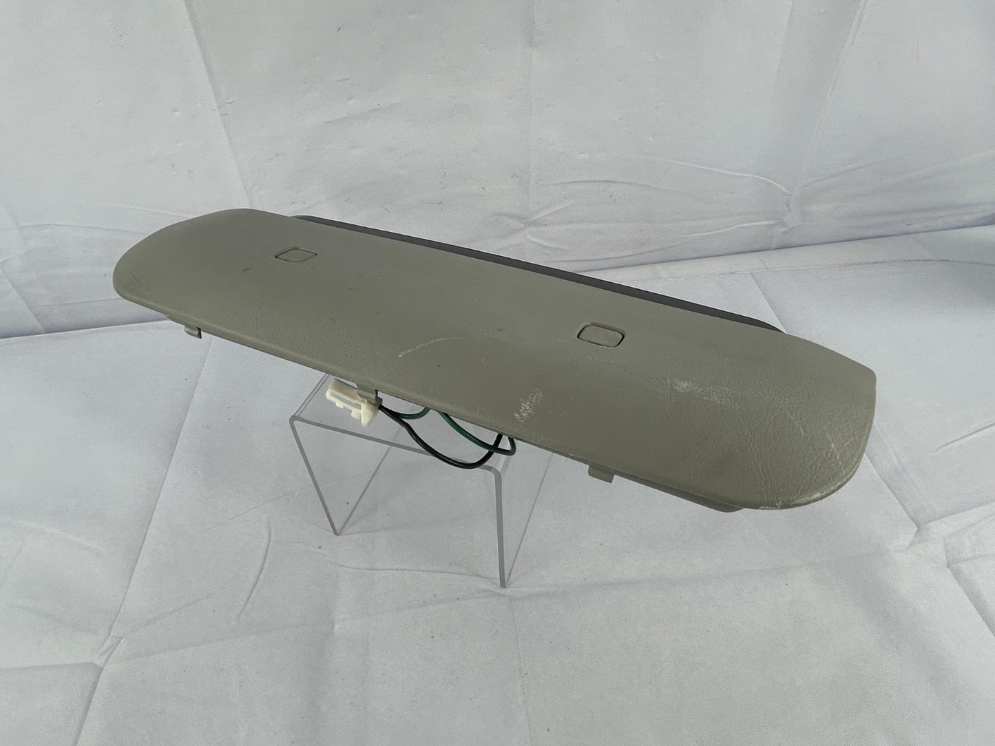 2000-2004 Subaru Outback High Mount Third Brake Light Lamp Gray OEM 84701AE02AGF