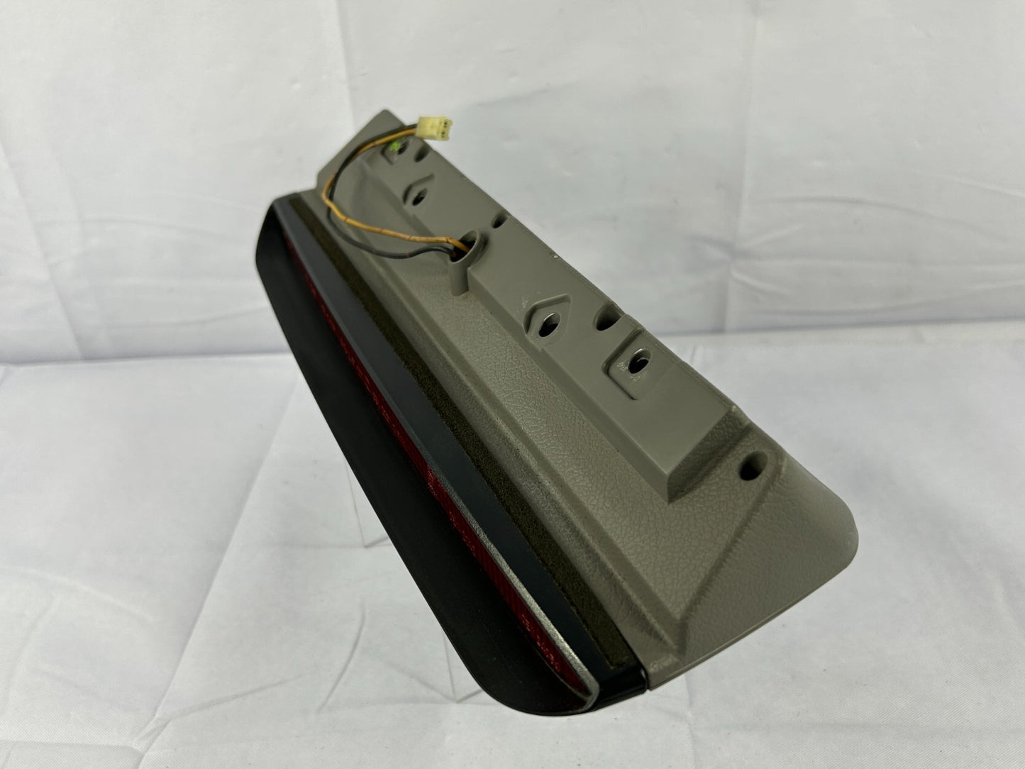1998-2008 Subaru Forester High Mount Third Brake Light Lamp OEM 84701FC030ND