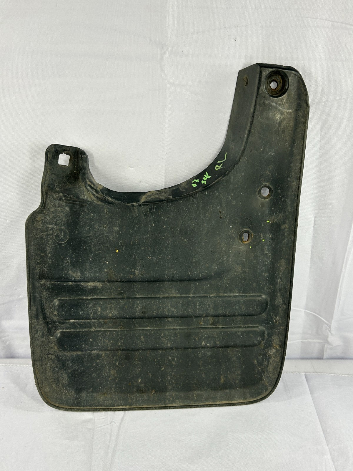 01-07 Toyota Sequoia Rear Left Driver Side Mud Flap Splash Guard OEM 76626-0C030