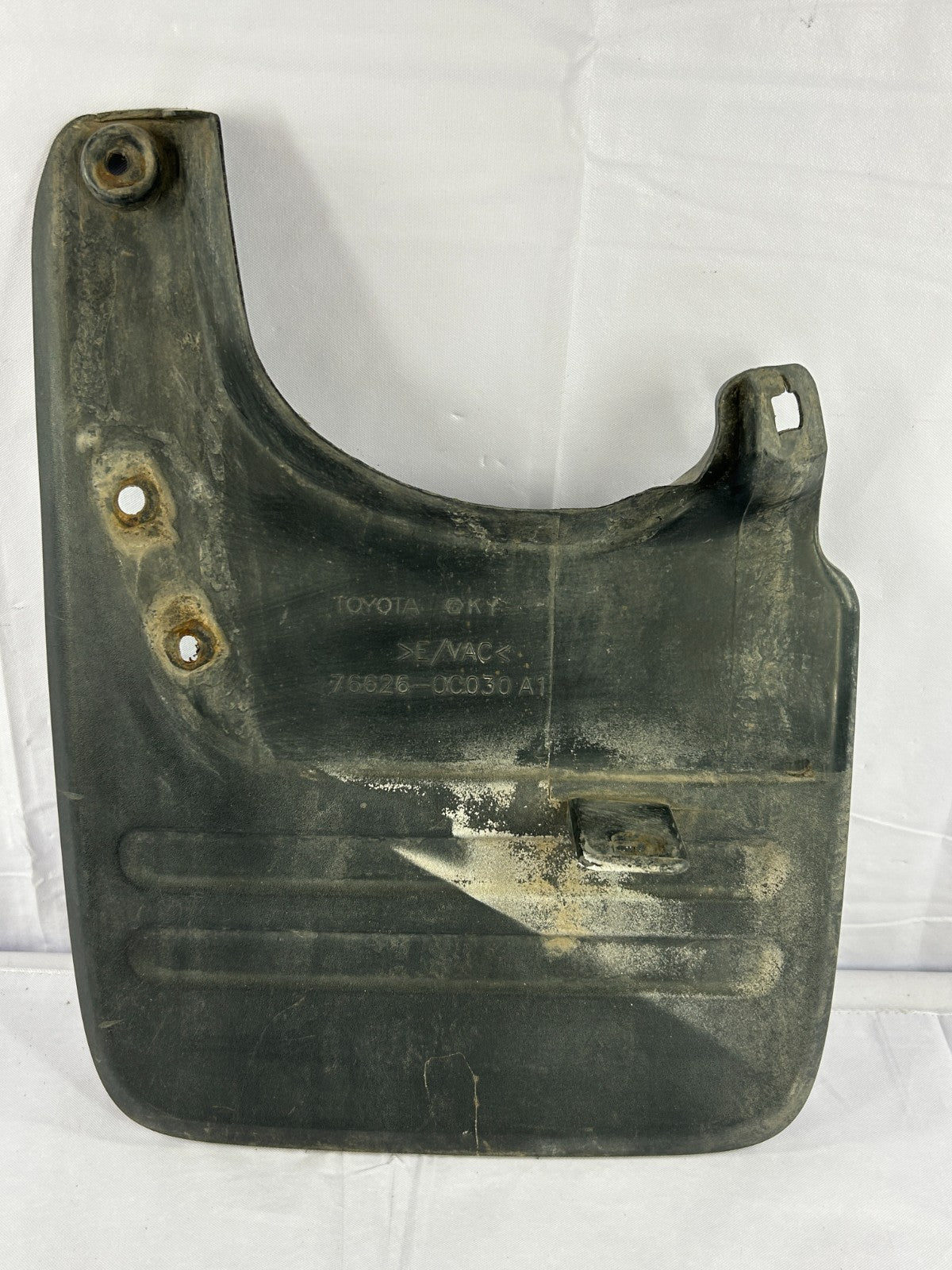01-07 Toyota Sequoia Rear Left Driver Side Mud Flap Splash Guard OEM 76626-0C030