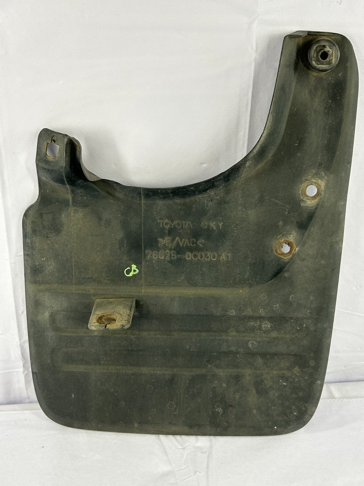 2001-2007 Toyota Sequoia Rear Right Side Mud Flap Splash Guard OEM 76625-0C030