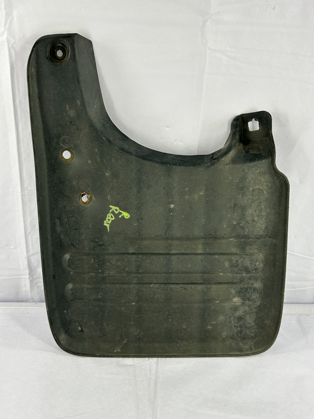 2001-2007 Toyota Sequoia Rear Right Side Mud Flap Splash Guard OEM 76625-0C030