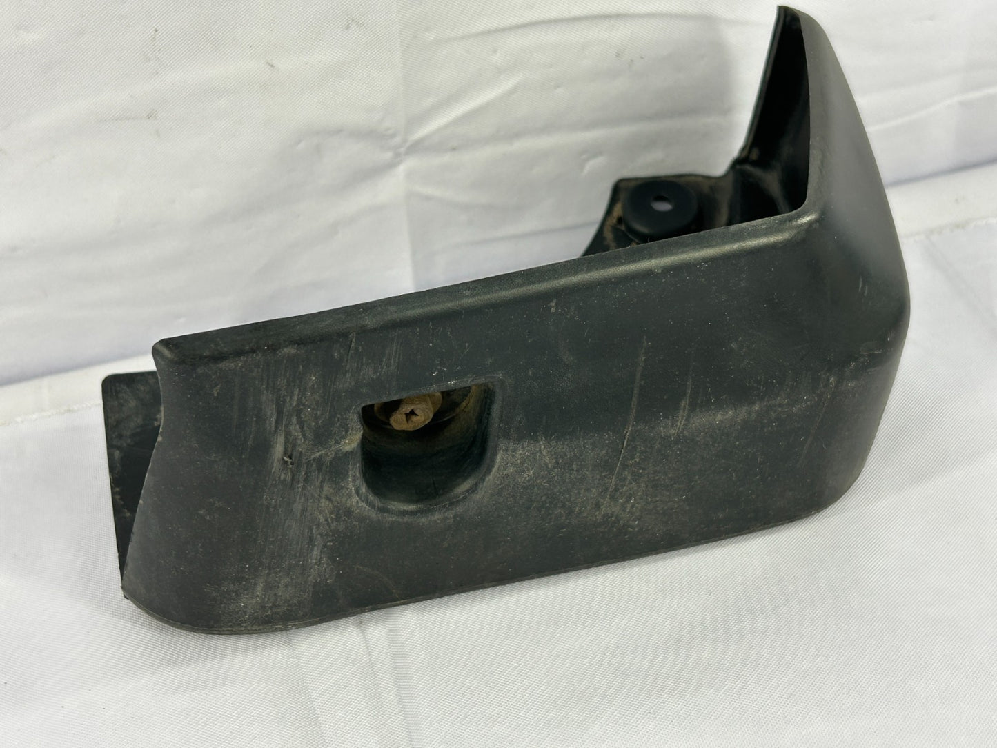 2009 Subaru Forester Front Right Passenger Mud Flap Guard  OEM J1010SC021