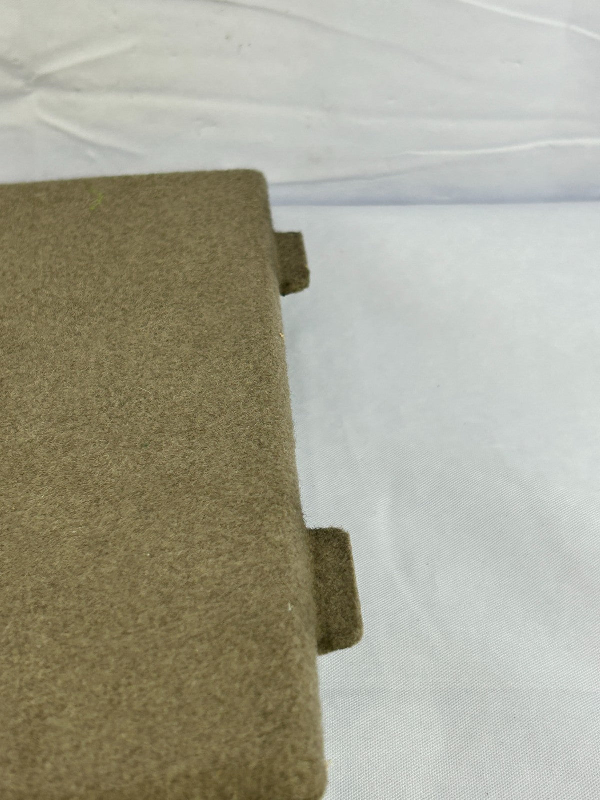 00-04 Subaru Legacy Outback LTD Rear Left Storage Compartment Cover Beige OEM