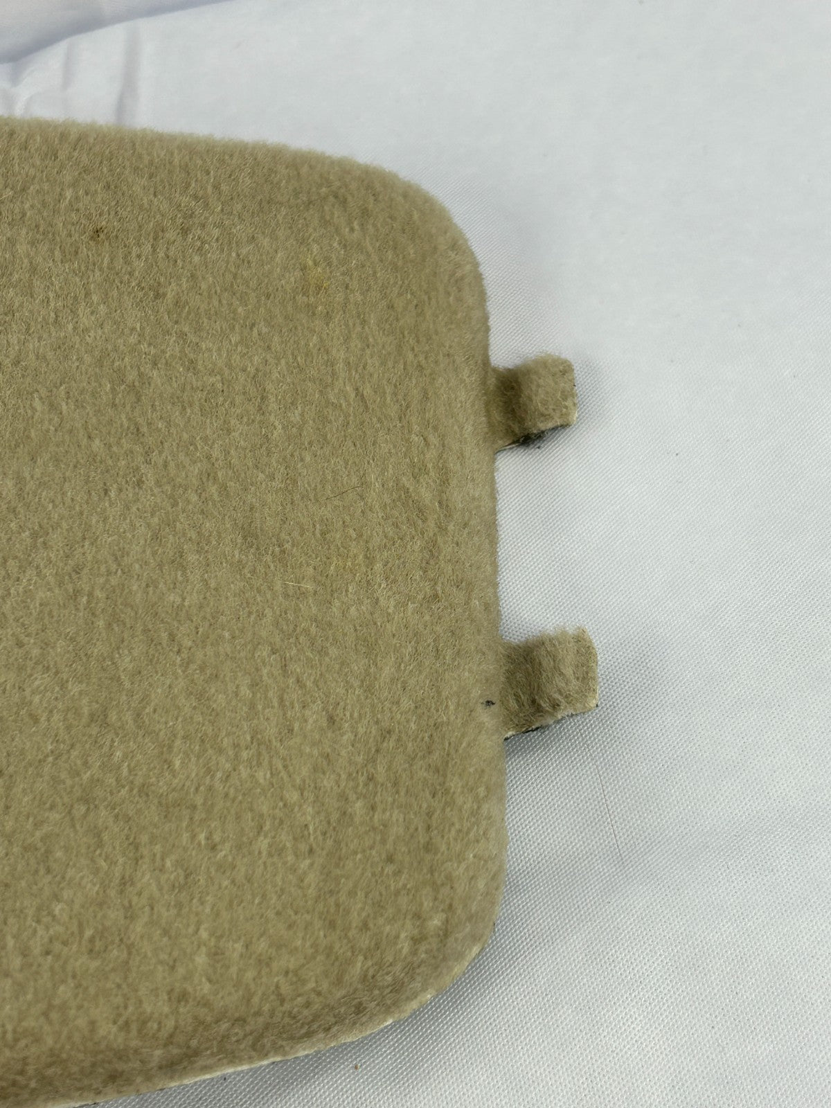2001 Lexus RX300 Right Passenger Side Quarter Panel Storage Lid Carpet Cover OEM