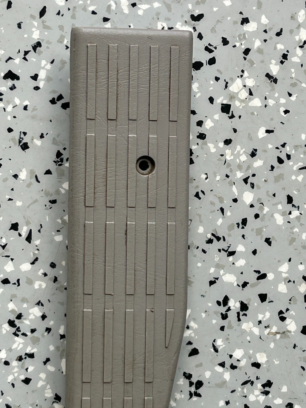 2000-2006 Toyota Tundra Rear Left Side Door Sill Scuff Plate Trim 67926-0C010